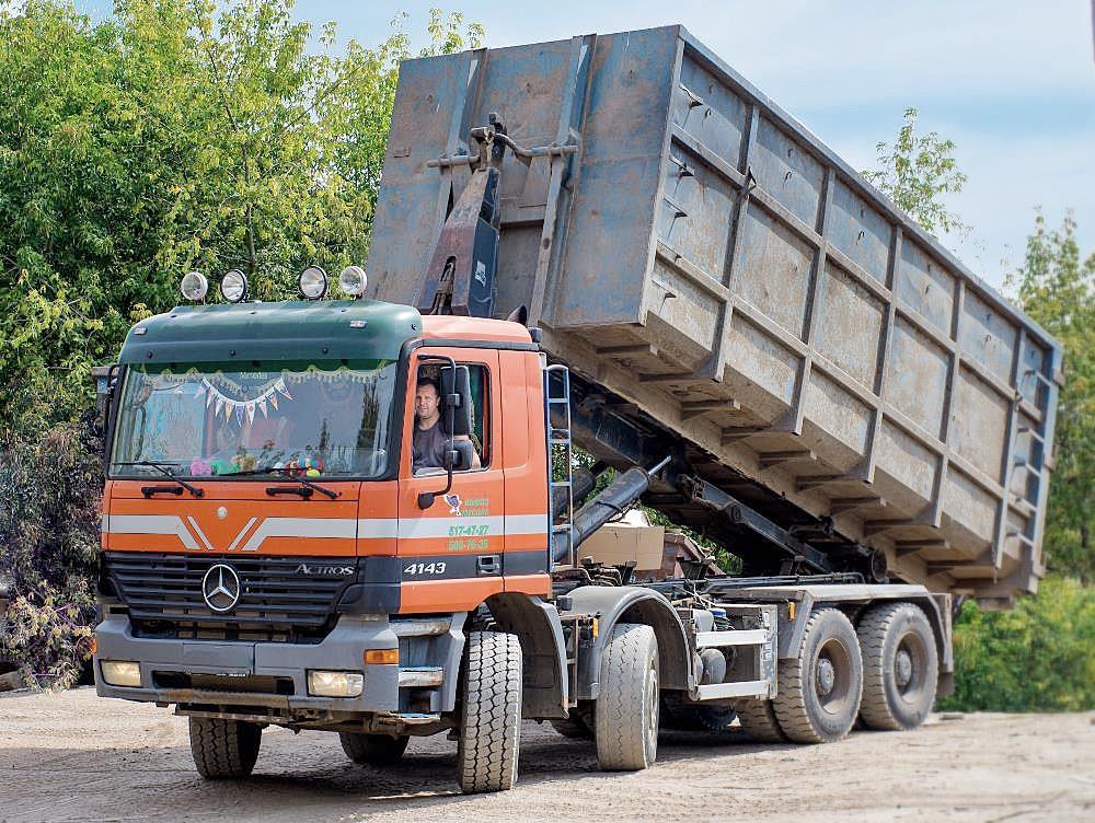 Вывоз мусора контейнером